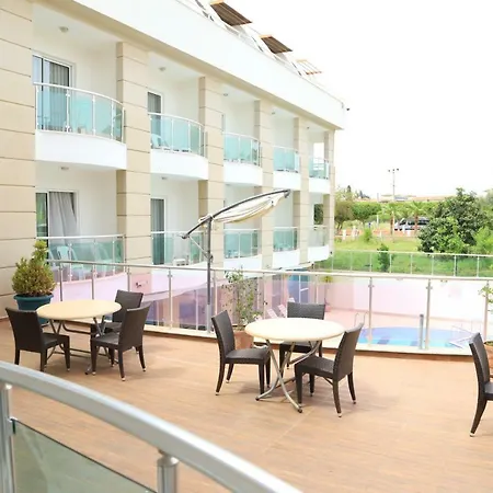 Hotel Elite Life 3*