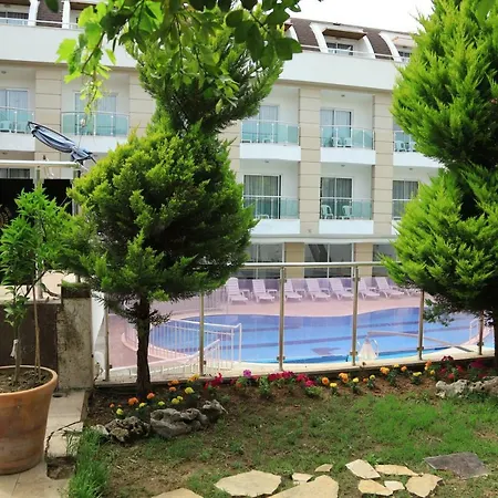 Hotel Elite Life 3*